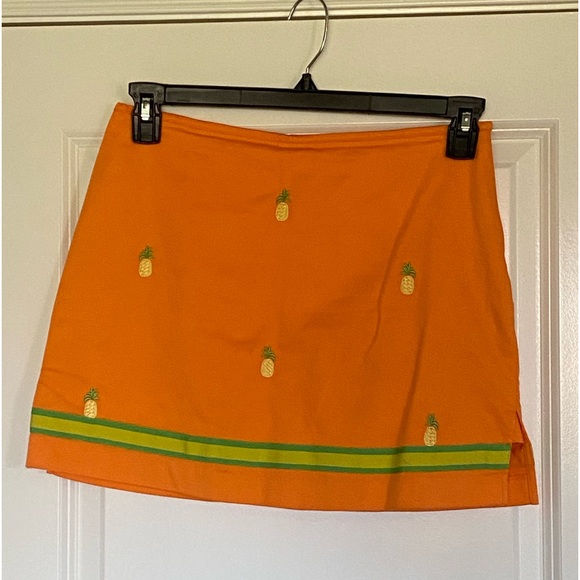 Bamboo Traders 8 petite skirt skort- pineapples- preppy and tropical mini skirt - Picture 1 of 4